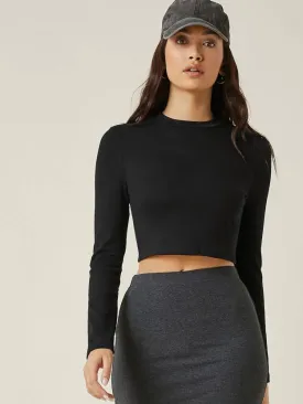 Black Solid Slim Fit Crop Top
