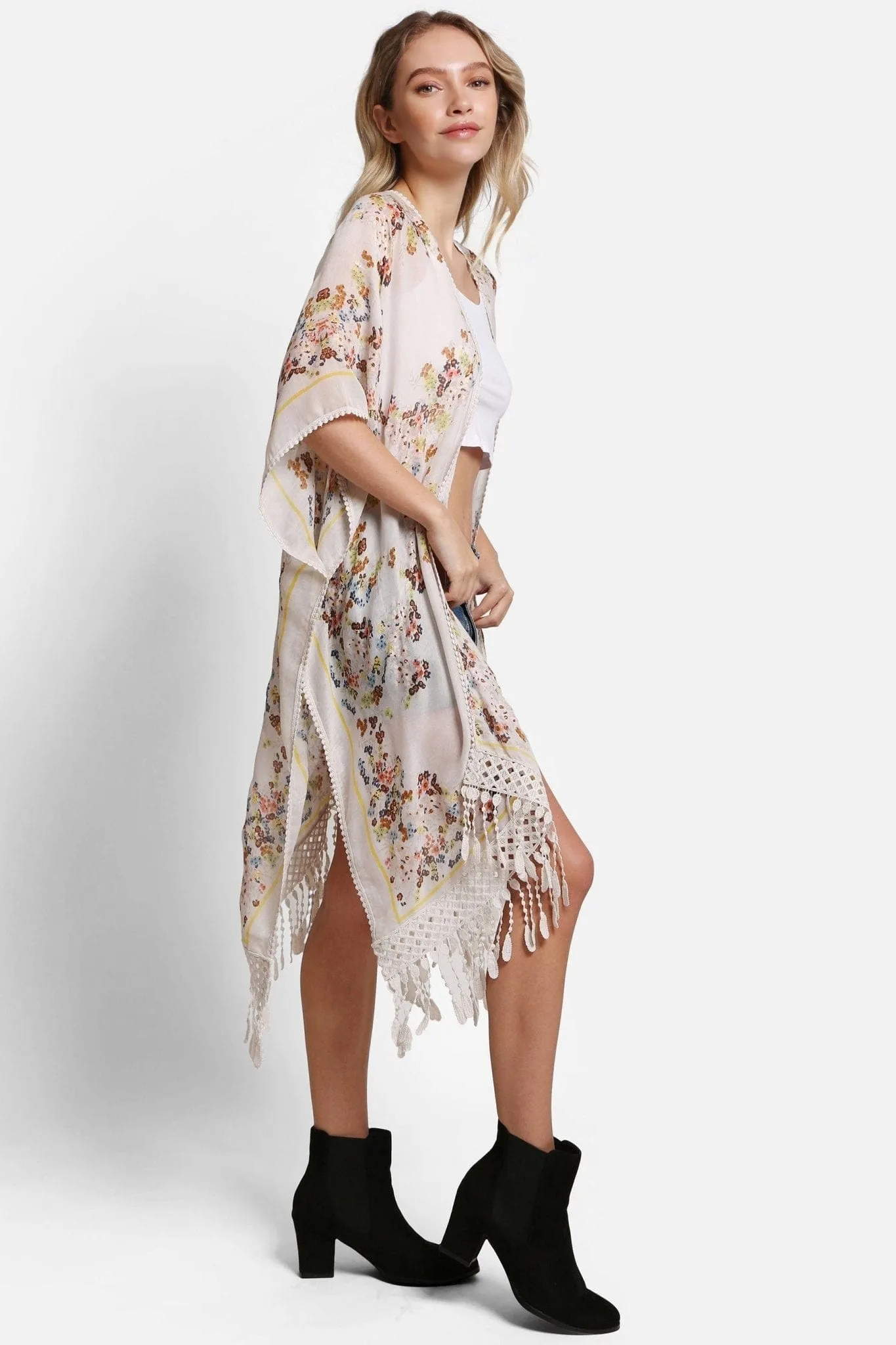 JP5234 Juniper Floral Kimono With Tassels